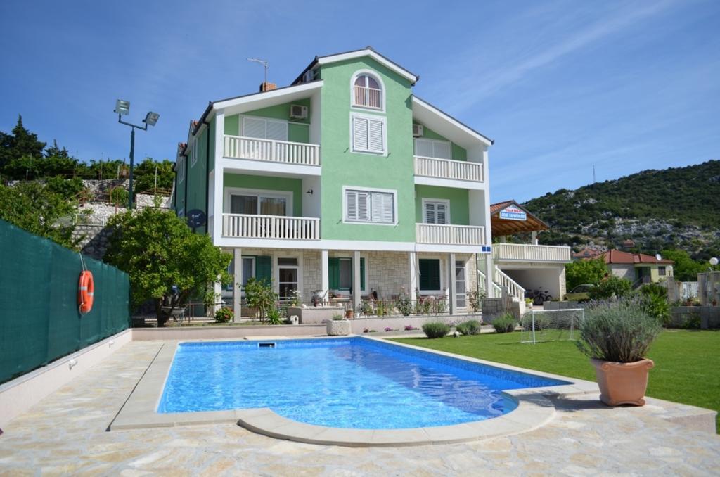 Villa Solo Ploce  Exteriör bild